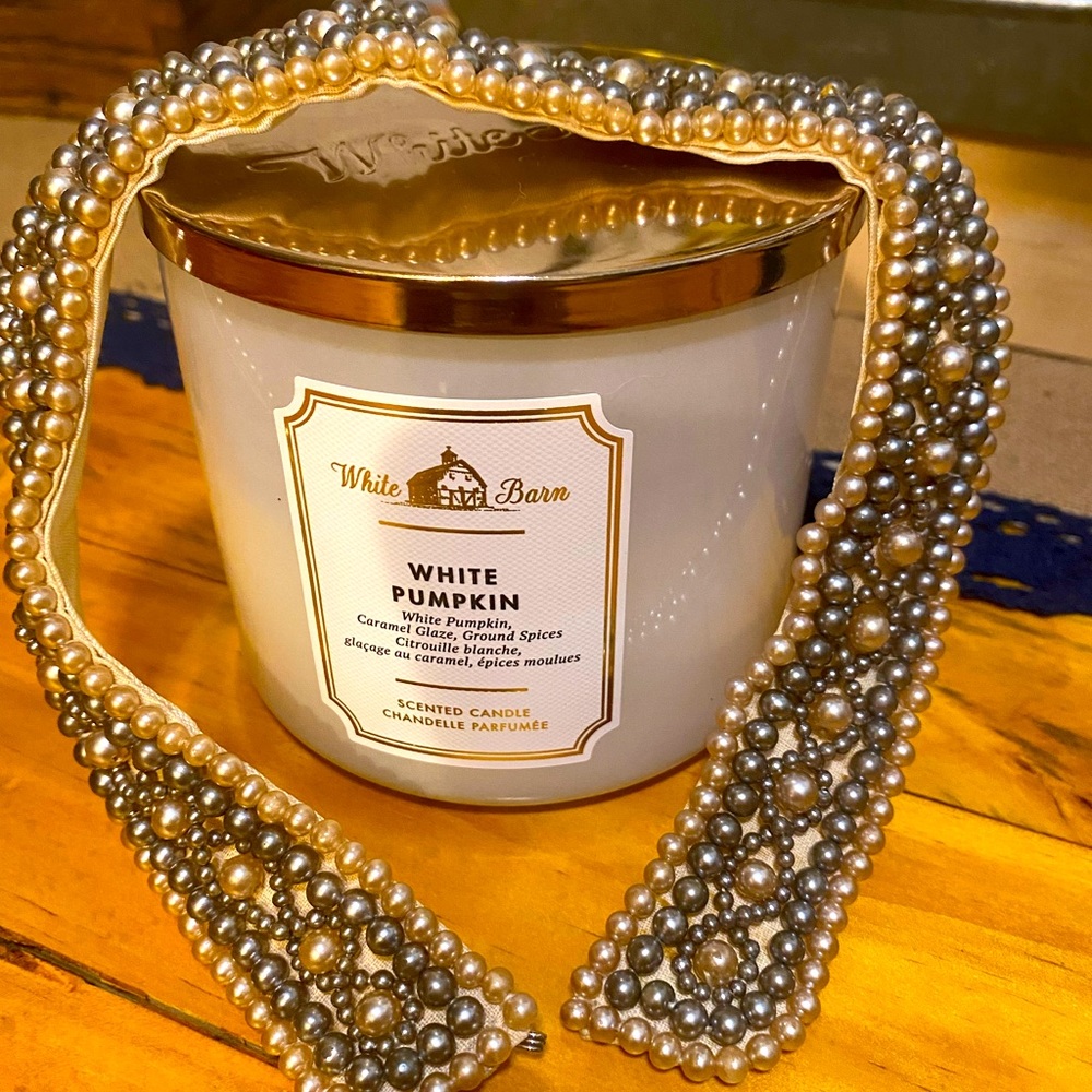 Vintage beaded collar
